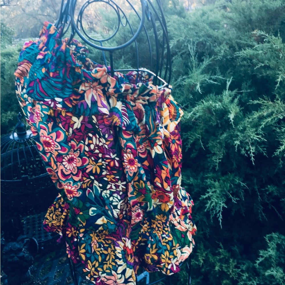 Floral Maeve  Crop Top with peplum - Picture 5 of 11